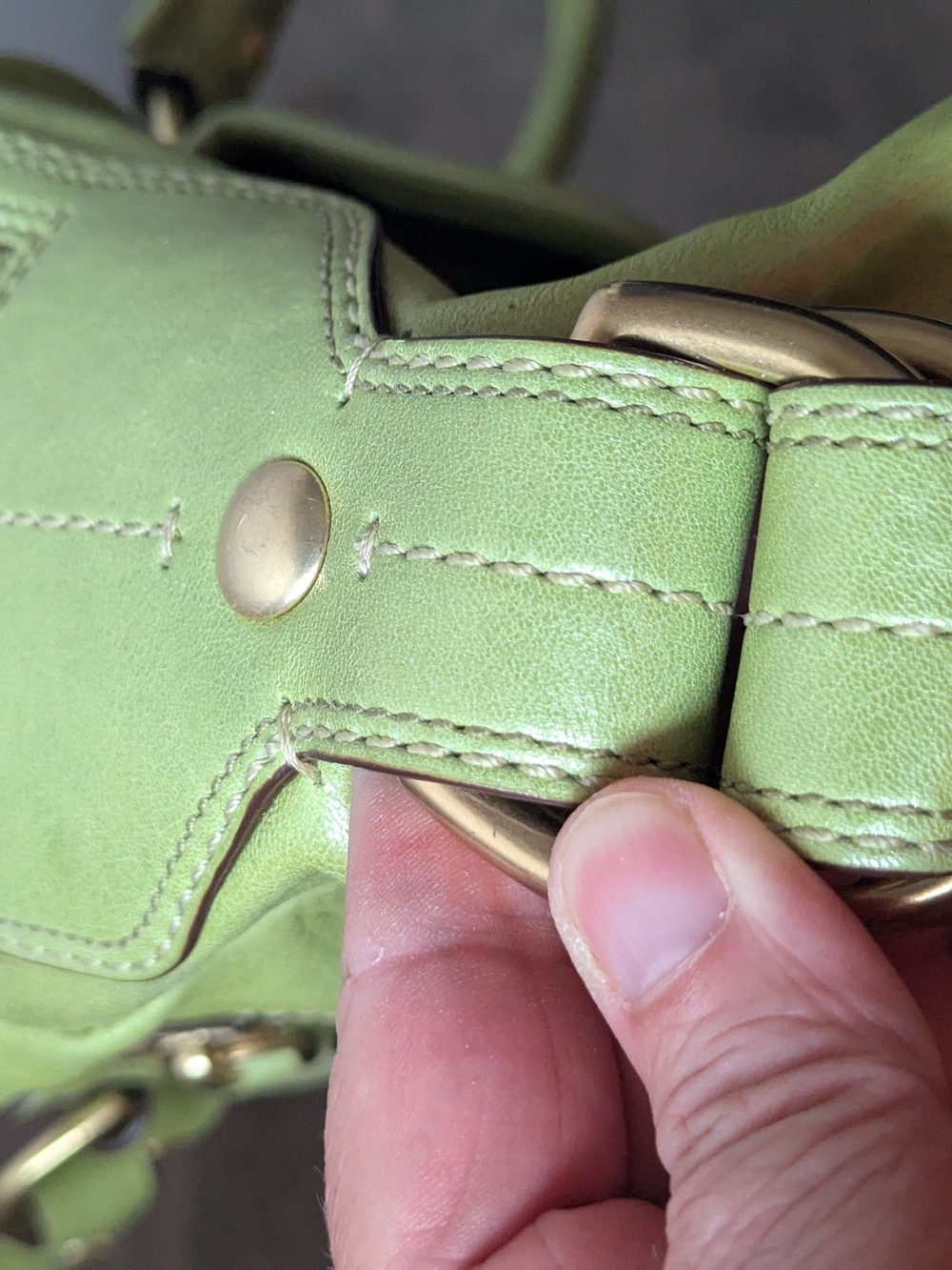 Coach Limited Edition Green Leather Shoulder Satchel with Turn-Lock Pockets - Picture 6 of 8